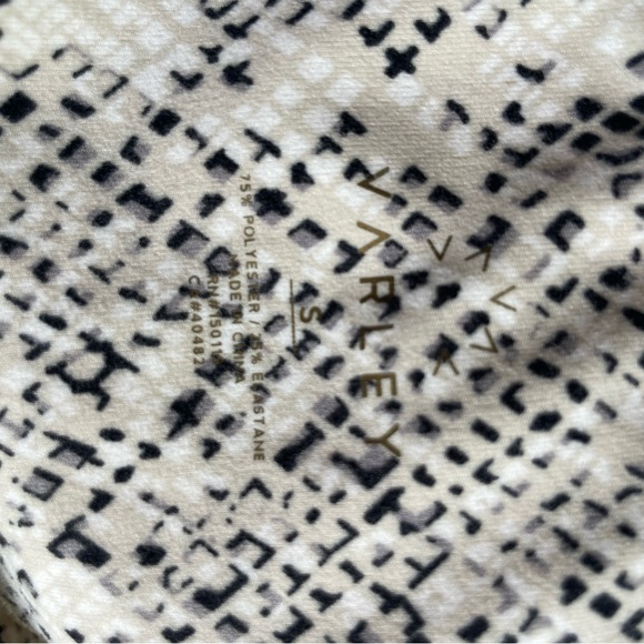 Varley Kellam bra and Century legging set size small - Picture 13 of 13